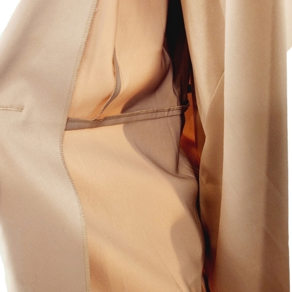 WORTHINGTON Creamy Light Gold 2 Piece Dress & Long Blazer / Coat Set Size: 18 - Picture 15 of 16